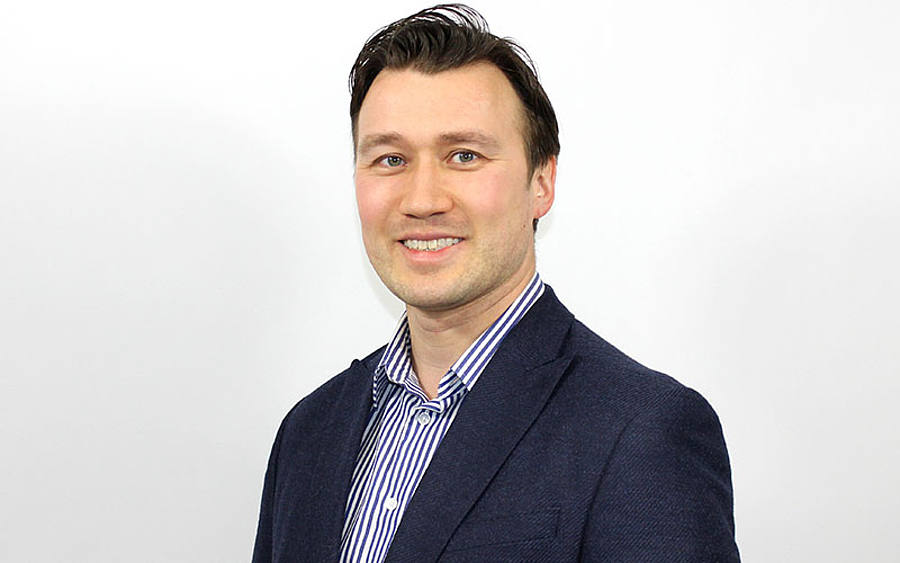 Artur Steffens im Anzug