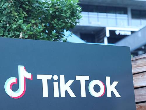 Tik Tok Logo