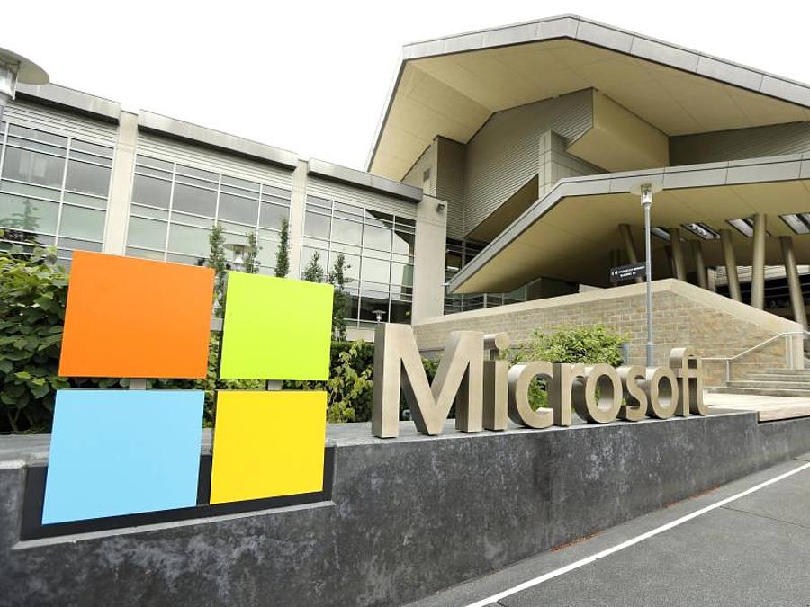 Microsoft übertrifft die Erwartungen der Wall-Street-Analysten deutlich. Foto: Ted S. Warren/AP/dpa