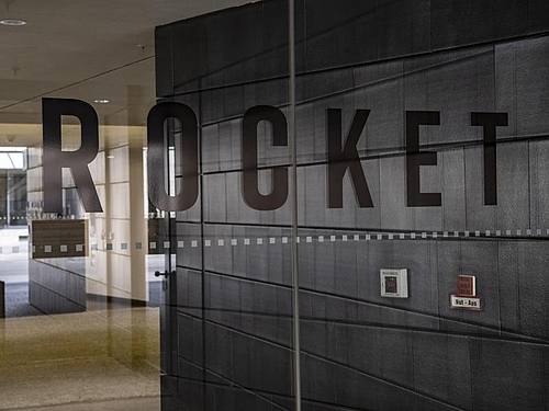 Auch der Start-Up-Investor Rocket Internet rechnet wegen der Corona-Krise mit einer negativen Enwicklung. Foto: Paul Zinken/dpa-zb-Zentralbild/dpa