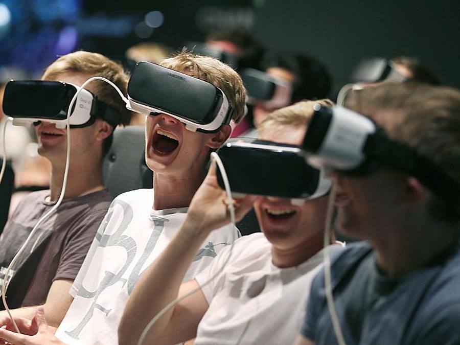 Beuscher auf der Spielemesse Gamescom 2017. Foto: Oliver Berg