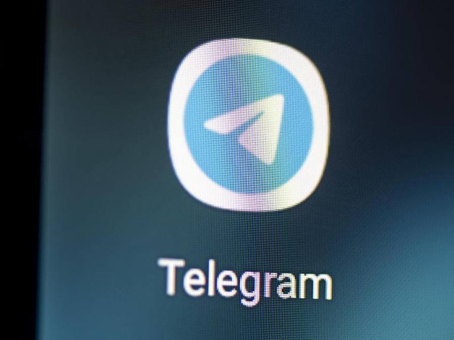 Logo der Messenger-App Telegram auf dem Bildschirm eines Smartphones. Foto: Fabian Sommer/dpa