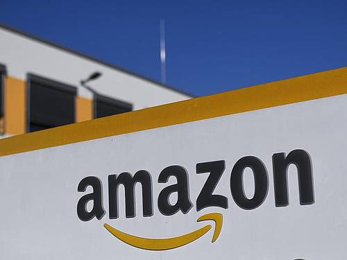 Amazon Firmenlogo. Foto: Ina Fassbender/dpa