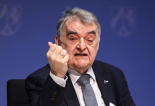 Nordrhein-Westfalens Innenminister Herbert Reul (CDU)