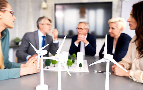 Beim Forschungsprojekt „PeerInnovation“ werden u.a. Projekte, Akteure und Interaktionsplattformen im Bereich der nachhaltigen Energie kartiert.