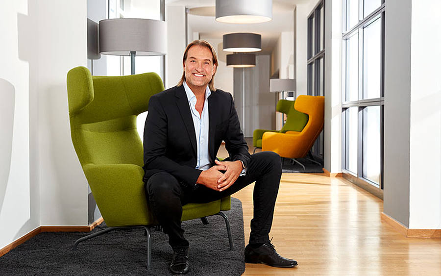 Uwe Bergmann, Cosmo Consult
