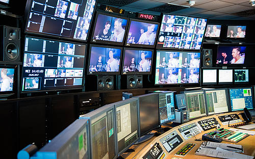 Blick in das Sendezentrum von RTL II
