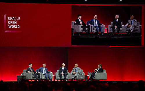 Die Bühne der Oracle-Messe „Open Cloud”