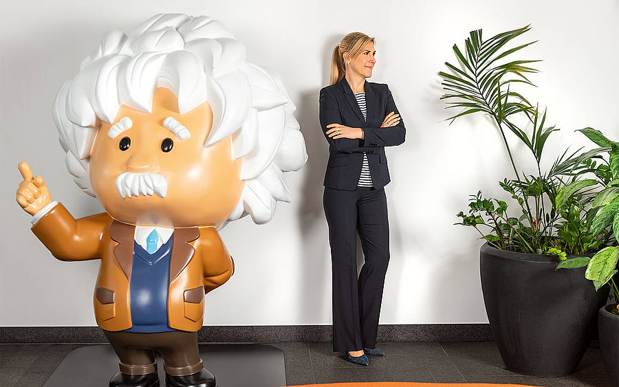 Nadine Wolanke, Salesforce