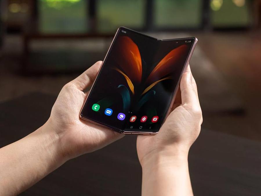 Das neue klappbare Samsung vom Typ „Galaxy Z Fold2 5G“. Foto: -/Samsung/dpa