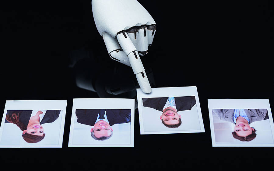 Mit dem Roboter zu neuen Mitarbeitern