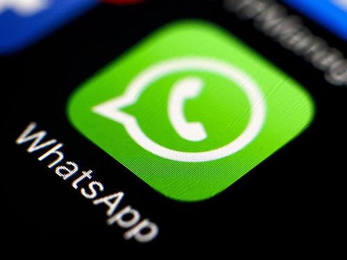 Die WhatsApp-Plattform wird von mehr als zwei Milliarden Menschen weltweit genutzt. Foto: Ritchie B. Tongo/EPA FILE/dpa