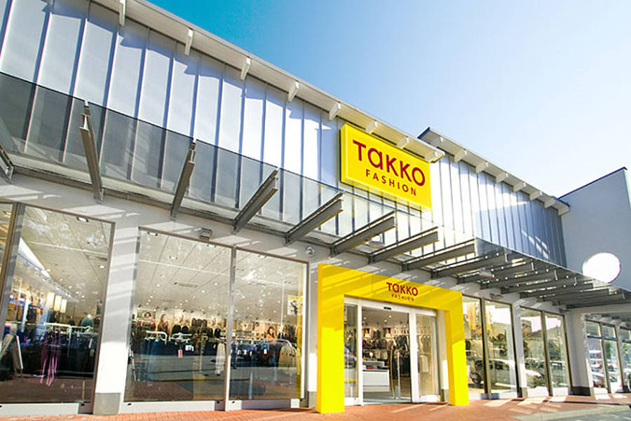 Takko Fashion gestaltet Warensteuerungs- und Sortimentsplanung neu
