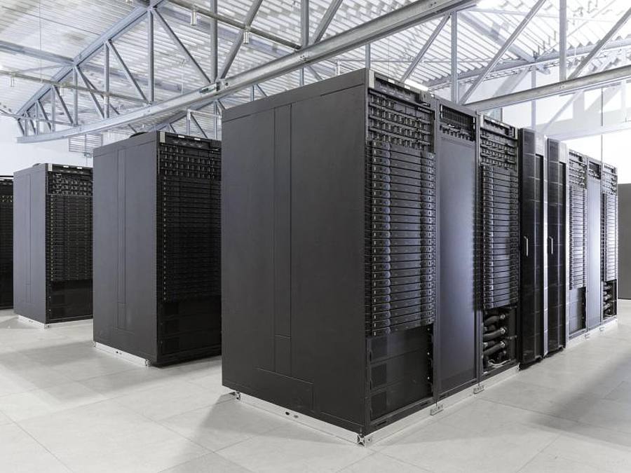 Das erste Modul von Juwels in der Rechnerhalle des Jülich Supercomputing Centre ((Foto: Ralf-Uwe Limbach / Forschungszentrum Jülich))