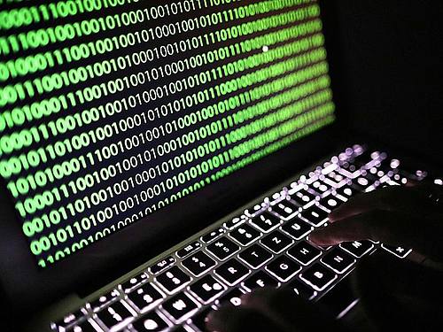 Analog zur zunehmenden Vernetzung von Alltagsgegenständen steigt auch die Zahl der potenziellen Angriffsziele für Hacker. Foto: Oliver Berg
