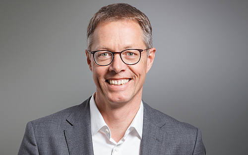 Volker Schinkel, Geschäftsführer bei Modula und Oxaion