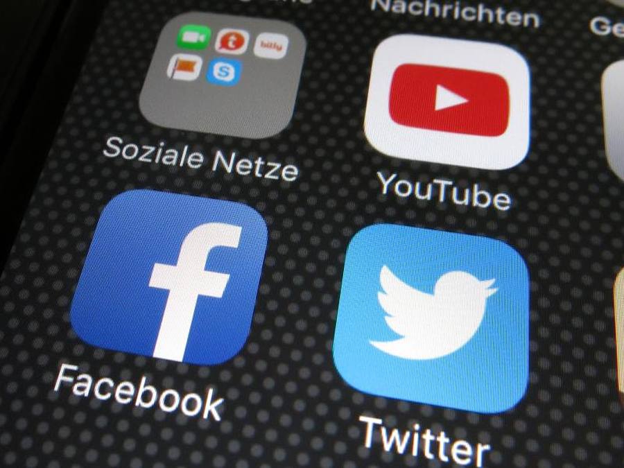 Wenn Bilder, Texte oder Videos im Netz von Plattform-Nutzern hochgeladen werden, soll mehr Klarheit darüber herrschen, wer bei Verstößen verantwortlich ist. Foto: Franz-Peter Tschauner/dpa