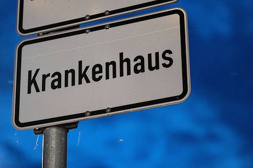 Krankenhaus-Schild
