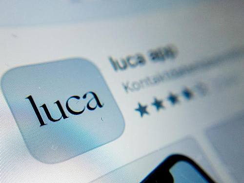 Die Luca-App dient der Datenbereitstellung für eine mögliche Kontaktpersonennachverfolgung. Foto: Christoph Soeder/dpa