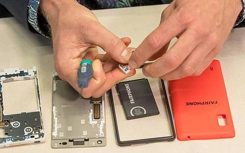 Montage eines Fairphone