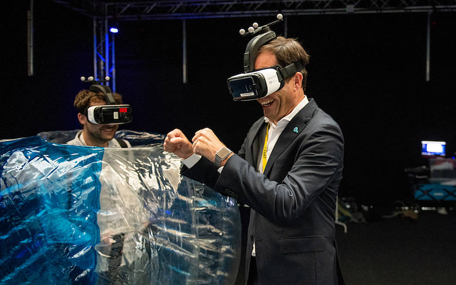 Show mit HolodeckVR in Halle 26/Stand E51.