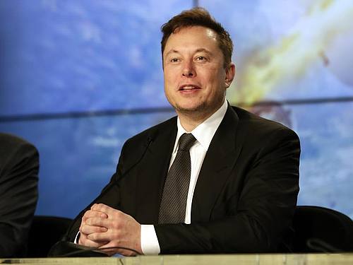 Elon Musk, Konzernchef des US-Elektroautohersteller Tesla. Foto: John Raoux/AP/dpa