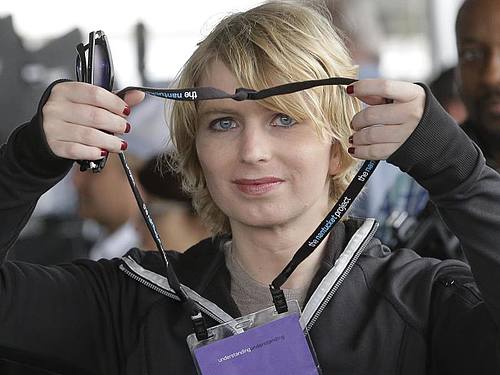 Wurde vor einem Jahr aus der Haft entlassen: Whistleblowerin Chelsea Manning. ((Foto: Steven Senne/AP))