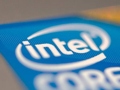 Intel profitiert weiterhin von der erhöhten PC-Nachfrage in der Corona-Pandemie. Foto: Ralf Hirschberger/dpa