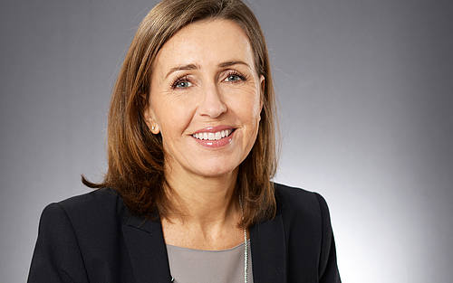 Christina Langfus, Telekom