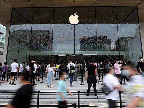 Bei Apple stieg der iPhone-Umsatz im Jahresvergleich um 1,7 Prozent auf 26,4 Milliarden Dollar. Foto: Quan'yajun/SIPA Asia via ZUMA Wire/dpa