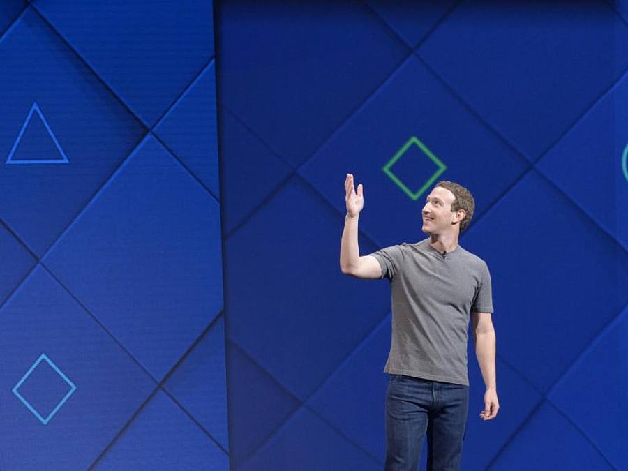 Der Gründer von Facebook, Mark Zuckerberg, spricht zur Eröffnung der jährlichen Facebook-Entwicklerkonferenz F8. ((Foto: Andrej Sokolow))