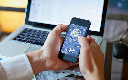 Sicherheits-Software auf Smartphone