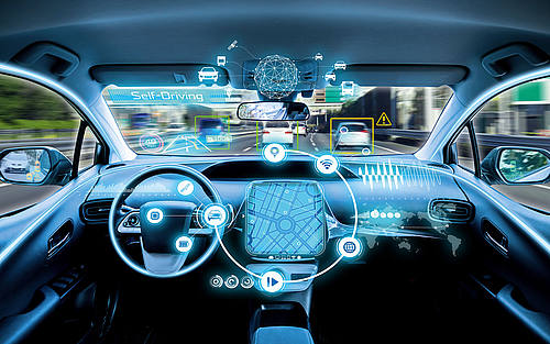 Nirgendwo zeigen sich die Auswirkungen der Konvergenz deutlicher als bei intelligenten Autos. 