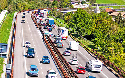 Stark befahrene Autobahn