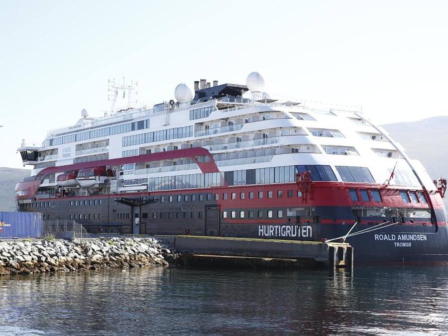 Auf die norwegische Reederei Hurigruten hat es einen IT-Angriff gegeben. Foto: Terje Pedersen/NTB Scanpix/AP/dpa