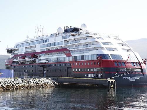 Auf die norwegische Reederei Hurigruten hat es einen IT-Angriff gegeben. Foto: Terje Pedersen/NTB Scanpix/AP/dpa