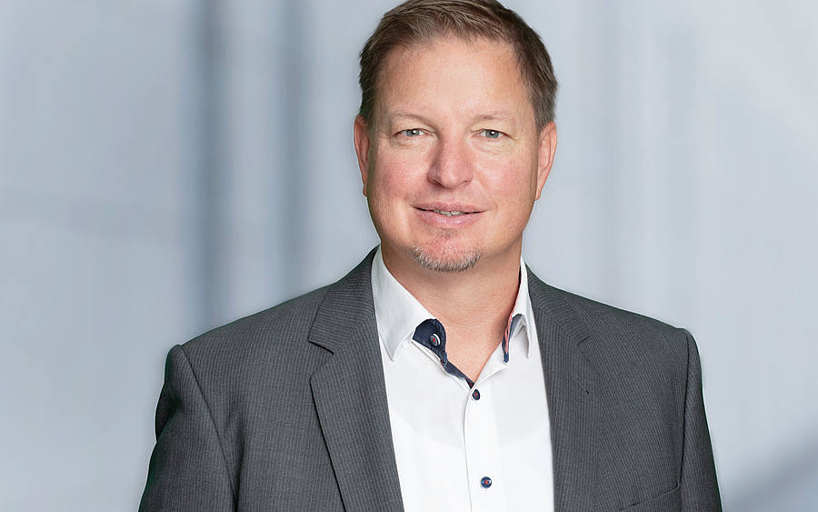 Carsten Schmitz, NTT