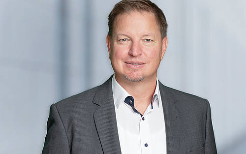 Carsten Schmitz, NTT