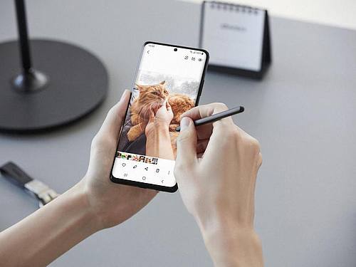 Samsung will mit der neuen S21-Reihe seinen Vorsprung im Android-Smartphone-Markt weiter ausbauen. Foto: Samsung/dpa