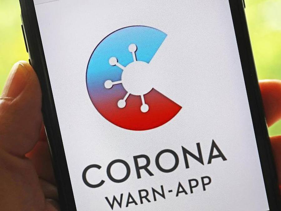 Die offizielle deutsche Corona-Warn-App. Foto: Oliver Berg/dpa