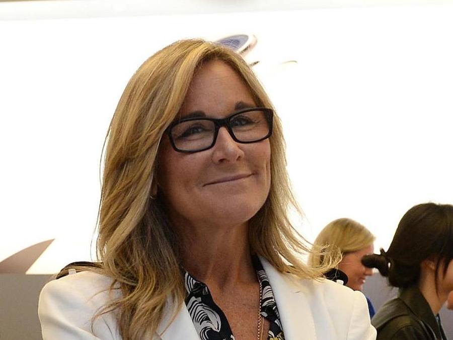 Angela Ahrendts