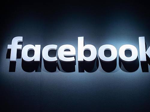 Facebook Logo. Foto: Christophe Gateau/dpa