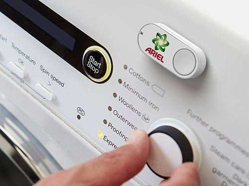 Ein Amazon-Dash-Button für die Marke Ariel ((Foto: Amazon))