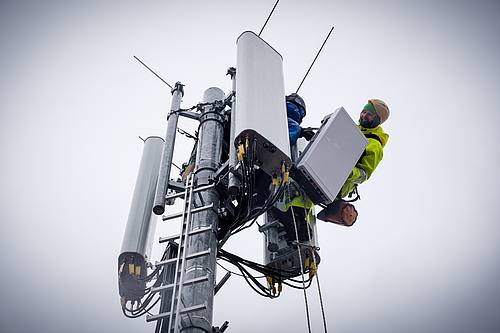 Montage einer 5G-Antenne