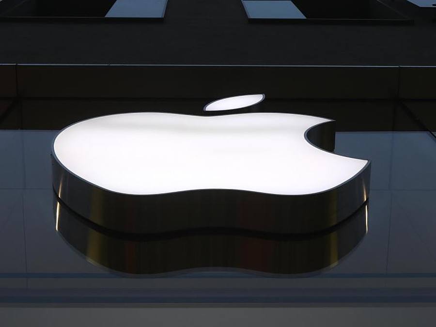 Eine Gruppe deutscher Verbände hat wegen geplanter neuer Datenschutzregeln eine Wettbewerbsbeschwerde gegen Apple beim Bundeskartellamt eingereicht. Foto: Matthias Schrader/AP/dpa