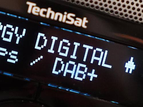 DAB+ startete vor 10 Jahren. Foto: Jörg Carstensen/dpa
