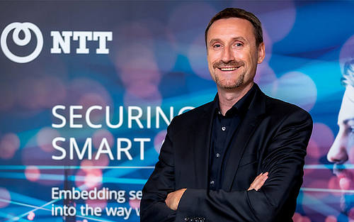 Kai Grunwitz, NTT