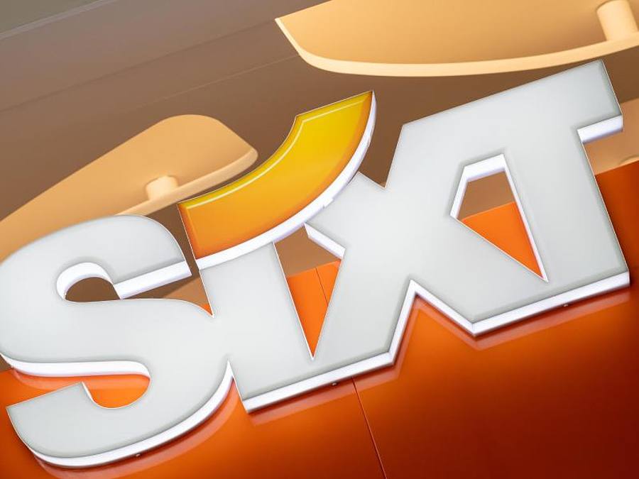 Das Angebot des Autovermieters Sixt ist nun auch über die Free Now-App abrufbar. Foto: Peter Kneffel/dpa