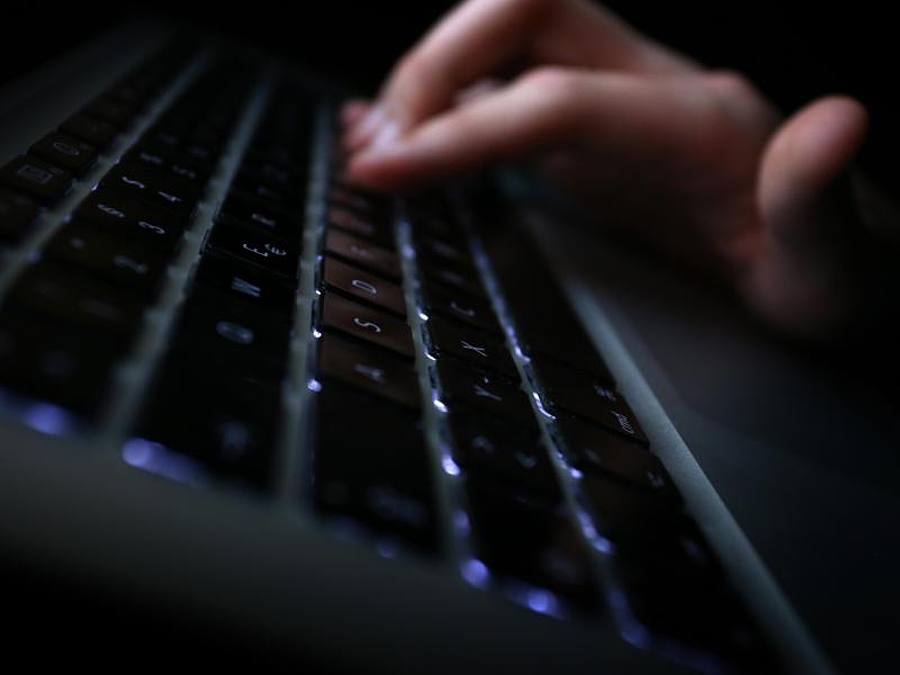 Mit Hilfe sogenannter Generalschlüssel für verschiedene Plattformen soll das Leben für Internetnutzer einfacher werden. Foto: Karl-Josef Hildenbrand