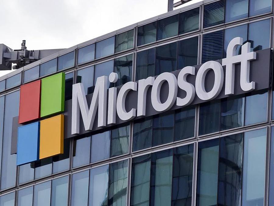 Microsoft war bereits einer der führenden Nutzer der Plattform Github. ((Foto: Michel Euler/AP))
